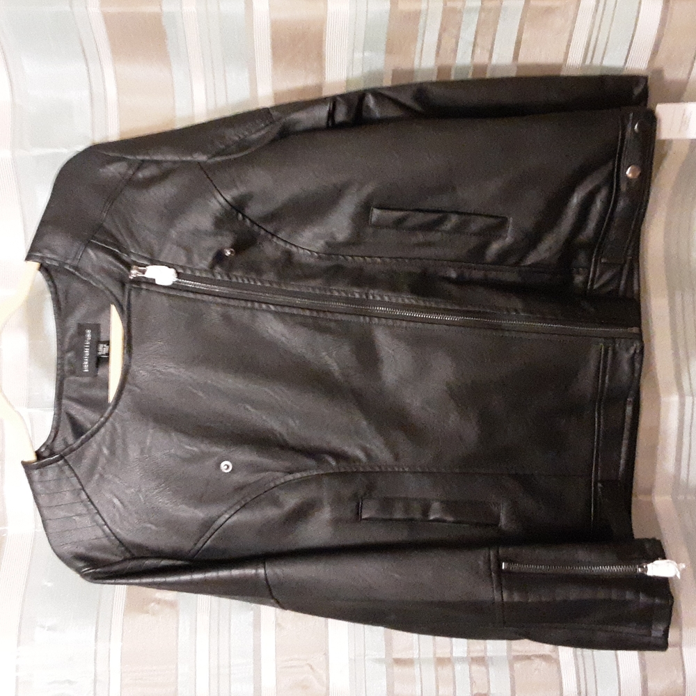 Signature Studio leather jacket brand new with tags size XL